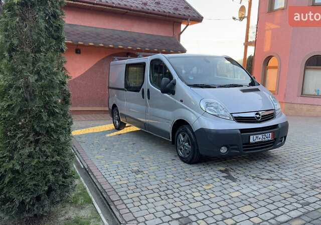 Сірий Опель Віваро, об'ємом двигуна 2 л та пробігом 147 тис. км за 15950 $, фото 15 на Automoto.ua