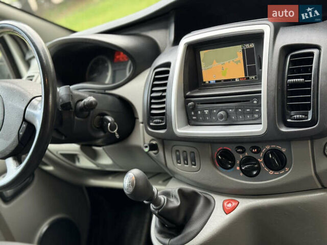 Опель Віваро 2014 у Рівному на Automoto.ua Сірий Опель Віваро, об'ємом двигуна 2 л та пробігом 187 тис. км за 13500 $, фото 20 на Automoto.ua