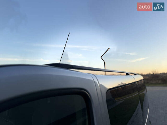 Сірий Опель Віваро, об'ємом двигуна 2 л та пробігом 263 тис. км за 16500 $, фото 10 на Automoto.ua