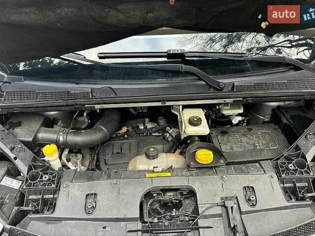 Серый Опель Виваро, объемом двигателя 1.6 л и пробегом 230 тыс. км за 14000 $, фото 11 на Automoto.ua