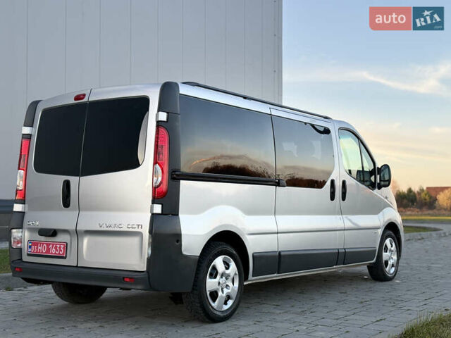 Сірий Опель Віваро, об'ємом двигуна 2 л та пробігом 263 тис. км за 16500 $, фото 5 на Automoto.ua