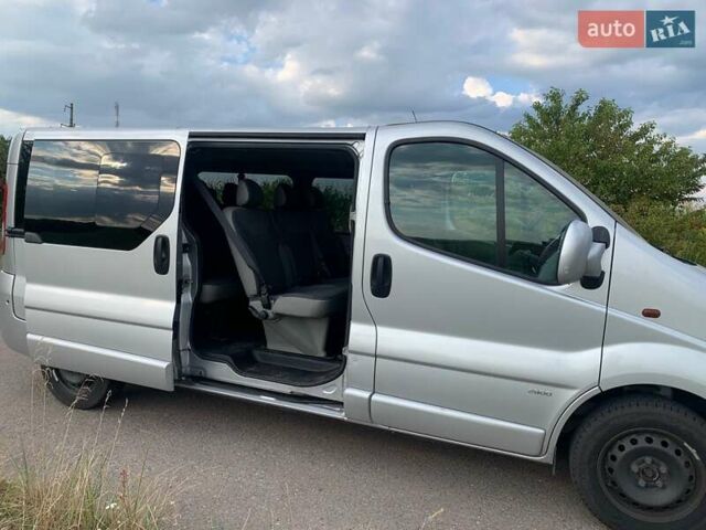 Серый Опель Виваро, объемом двигателя 2 л и пробегом 237 тыс. км за 18700 $, фото 8 на Automoto.ua