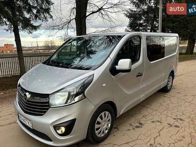 Серый Опель Виваро, объемом двигателя 1.6 л и пробегом 230 тыс. км за 14000 $, фото 13 на Automoto.ua