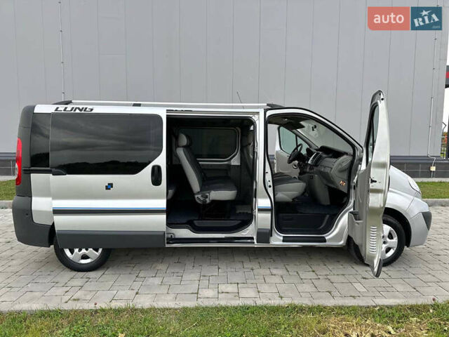 Опель Віваро 2014 у Рівному на Automoto.ua Сірий Опель Віваро, об'ємом двигуна 2 л та пробігом 270 тис. км за 16750 $, фото 10 на Automoto.ua