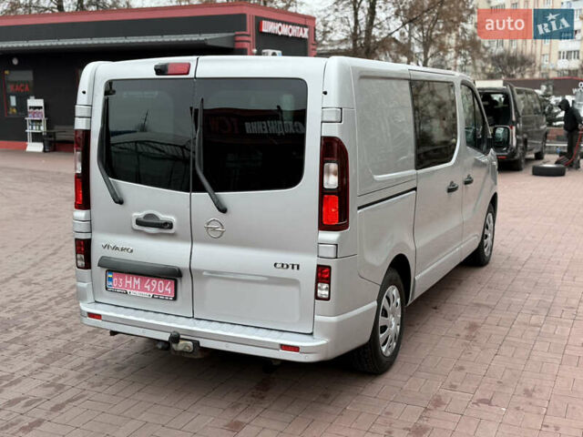 Сірий Опель Віваро, об'ємом двигуна 1.6 л та пробігом 190 тис. км за 15300 $, фото 9 на Automoto.ua