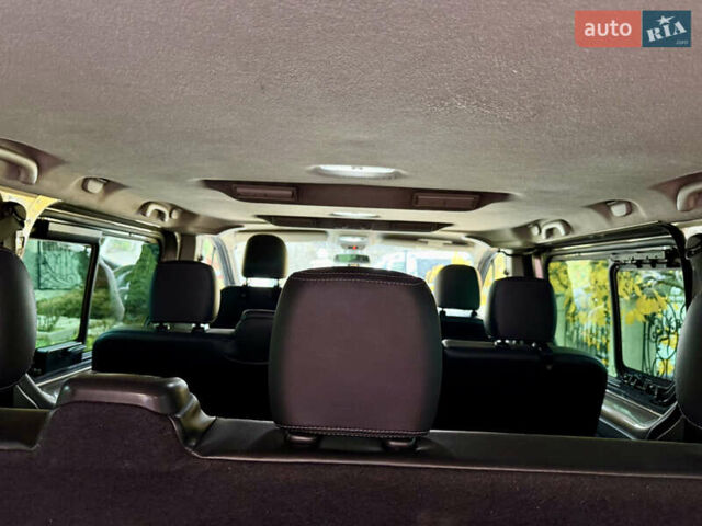 Серый Опель Виваро, объемом двигателя 1.6 л и пробегом 163 тыс. км за 15200 $, фото 12 на Automoto.ua