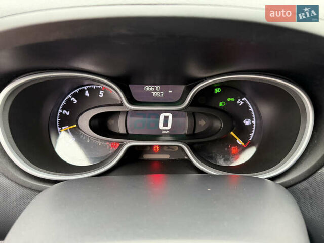 Сірий Опель Віваро, об'ємом двигуна 1.6 л та пробігом 190 тис. км за 15300 $, фото 64 на Automoto.ua