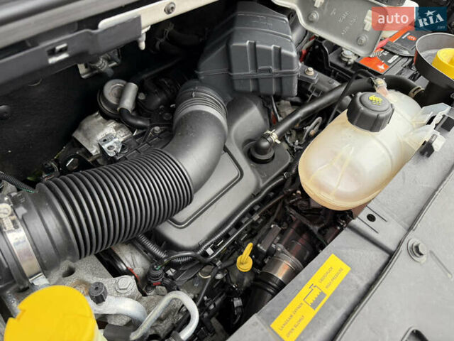 Сірий Опель Віваро, об'ємом двигуна 1.6 л та пробігом 190 тис. км за 15300 $, фото 66 на Automoto.ua