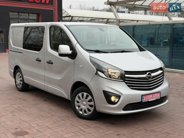Сірий Опель Віваро, об'ємом двигуна 1.6 л та пробігом 190 тис. км за 15300 $, фото 47 на Automoto.ua