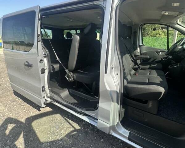 Серый Опель Виваро, объемом двигателя 1.6 л и пробегом 141 тыс. км за 17600 $, фото 17 на Automoto.ua