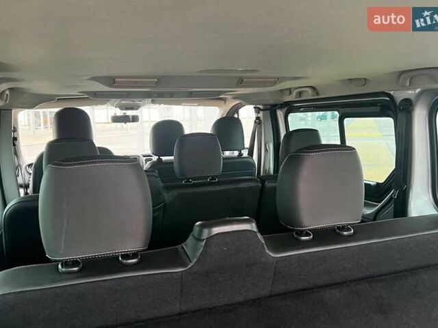 Серый Опель Виваро, объемом двигателя 1.6 л и пробегом 89 тыс. км за 12400 $, фото 7 на Automoto.ua