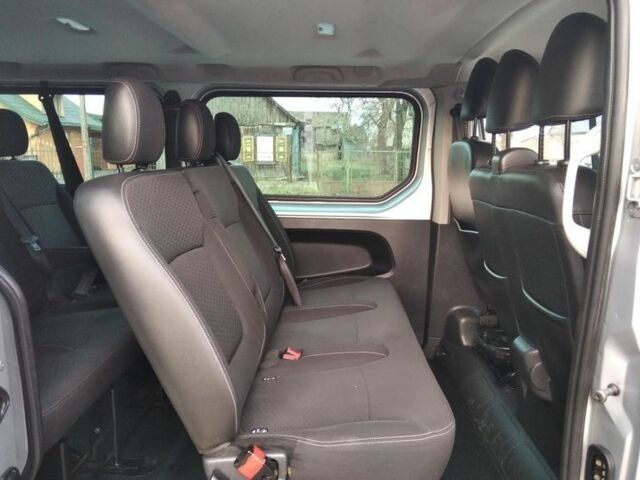 Сірий Опель Віваро, об'ємом двигуна 1.6 л та пробігом 227 тис. км за 10000 $, фото 10 на Automoto.ua