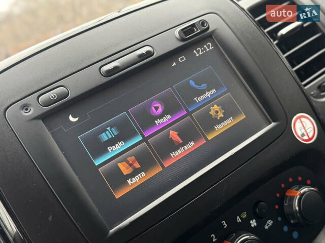 Серый Опель Виваро, объемом двигателя 1.6 л и пробегом 184 тыс. км за 16800 $, фото 45 на Automoto.ua