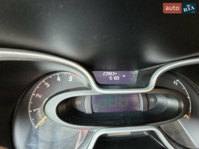 Серый Опель Виваро, объемом двигателя 1.6 л и пробегом 239 тыс. км за 12999 $, фото 17 на Automoto.ua