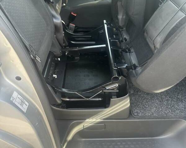 Серый Опель Виваро, объемом двигателя 1.6 л и пробегом 141 тыс. км за 17600 $, фото 14 на Automoto.ua