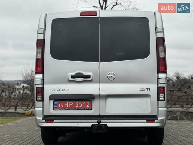 Серый Опель Виваро, объемом двигателя 1.6 л и пробегом 184 тыс. км за 16800 $, фото 24 на Automoto.ua