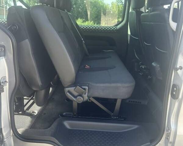 Серый Опель Виваро, объемом двигателя 1.6 л и пробегом 141 тыс. км за 17600 $, фото 21 на Automoto.ua