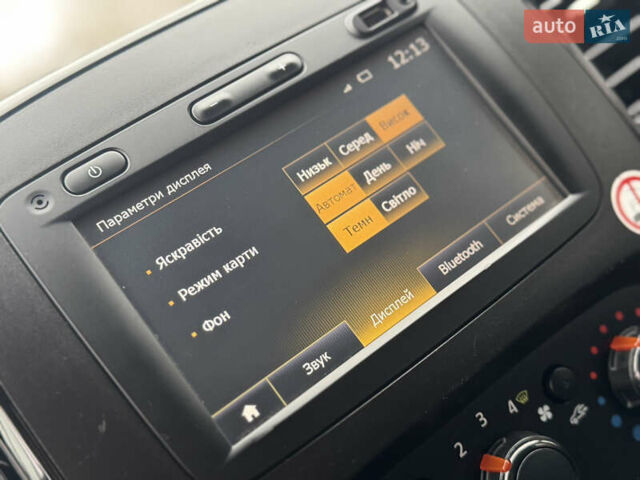 Серый Опель Виваро, объемом двигателя 1.6 л и пробегом 184 тыс. км за 16800 $, фото 50 на Automoto.ua