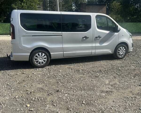 Серый Опель Виваро, объемом двигателя 1.6 л и пробегом 141 тыс. км за 17600 $, фото 10 на Automoto.ua