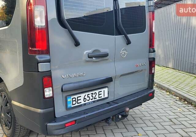 Серый Опель Виваро, объемом двигателя 1.6 л и пробегом 310 тыс. км за 15900 $, фото 12 на Automoto.ua
