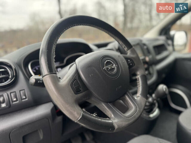 Серый Опель Виваро, объемом двигателя 1.6 л и пробегом 184 тыс. км за 16800 $, фото 37 на Automoto.ua