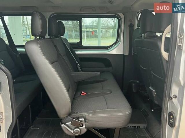 Серый Опель Виваро, объемом двигателя 1.6 л и пробегом 89 тыс. км за 12400 $, фото 13 на Automoto.ua