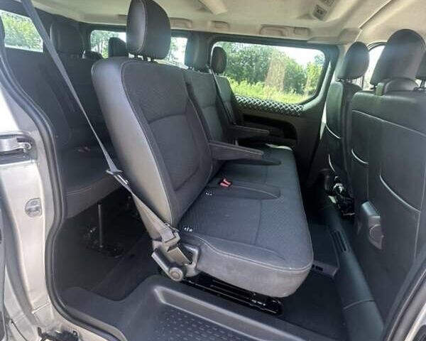 Серый Опель Виваро, объемом двигателя 1.6 л и пробегом 141 тыс. км за 17600 $, фото 18 на Automoto.ua