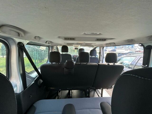 Серый Опель Виваро, объемом двигателя 1.6 л и пробегом 200 тыс. км за 9700 $, фото 13 на Automoto.ua