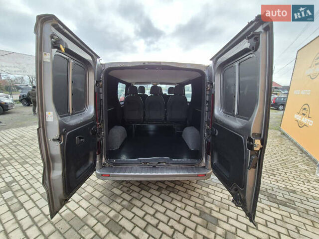 Серый Опель Виваро, объемом двигателя 1.6 л и пробегом 239 тыс. км за 12999 $, фото 13 на Automoto.ua