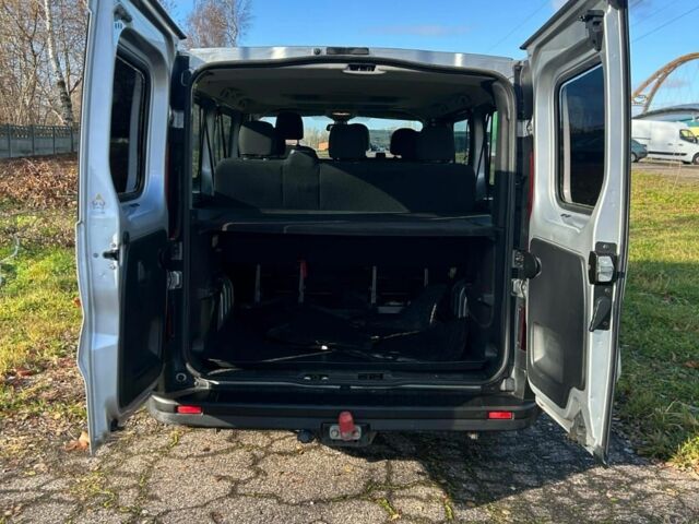 Серый Опель Виваро, объемом двигателя 1.6 л и пробегом 200 тыс. км за 9700 $, фото 6 на Automoto.ua