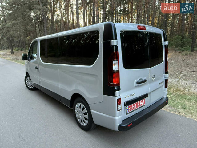 Серый Опель Виваро, объемом двигателя 1.6 л и пробегом 287 тыс. км за 17800 $, фото 27 на Automoto.ua