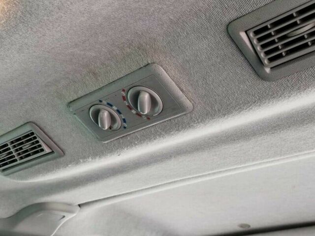 Сірий Опель Віваро, об'ємом двигуна 1.6 л та пробігом 249 тис. км за 5467 $, фото 12 на Automoto.ua