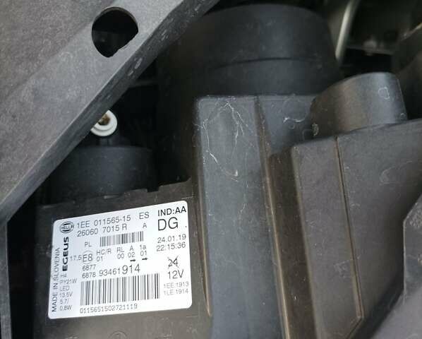 Серый Опель Виваро, объемом двигателя 1.6 л и пробегом 290 тыс. км за 22400 $, фото 43 на Automoto.ua