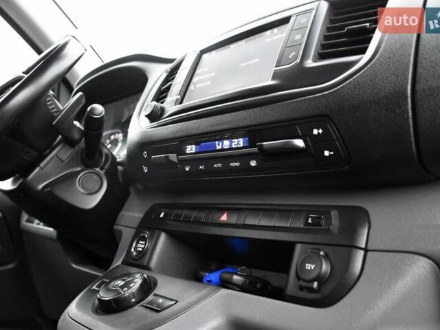 Серый Опель Виваро, объемом двигателя 2 л и пробегом 168 тыс. км за 23900 $, фото 53 на Automoto.ua