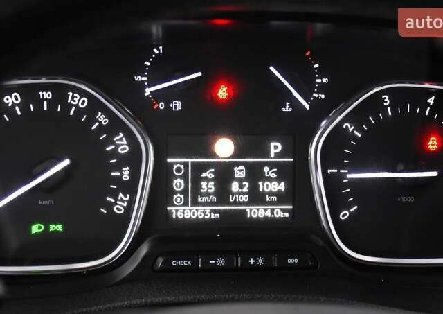 Серый Опель Виваро, объемом двигателя 2 л и пробегом 168 тыс. км за 23900 $, фото 46 на Automoto.ua