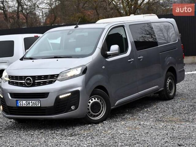 Серый Опель Виваро, объемом двигателя 2 л и пробегом 168 тыс. км за 23900 $, фото 6 на Automoto.ua