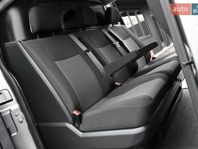 Серый Опель Виваро, объемом двигателя 2 л и пробегом 168 тыс. км за 23900 $, фото 57 на Automoto.ua