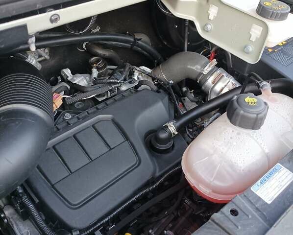 Серый Опель Виваро, объемом двигателя 1.6 л и пробегом 290 тыс. км за 22400 $, фото 40 на Automoto.ua