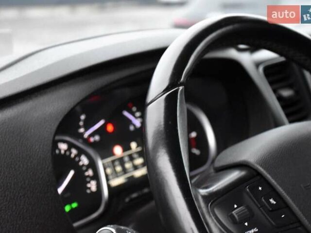 Серый Опель Виваро, объемом двигателя 2 л и пробегом 168 тыс. км за 23900 $, фото 47 на Automoto.ua