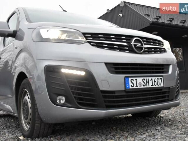 Серый Опель Виваро, объемом двигателя 2 л и пробегом 168 тыс. км за 23900 $, фото 27 на Automoto.ua