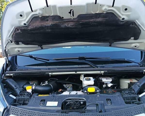 Серый Опель Виваро, объемом двигателя 1.6 л и пробегом 290 тыс. км за 22400 $, фото 37 на Automoto.ua