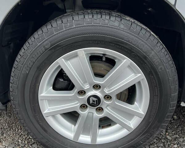 Серый Опель Виваро, объемом двигателя 1.6 л и пробегом 229 тыс. км за 21600 $, фото 27 на Automoto.ua