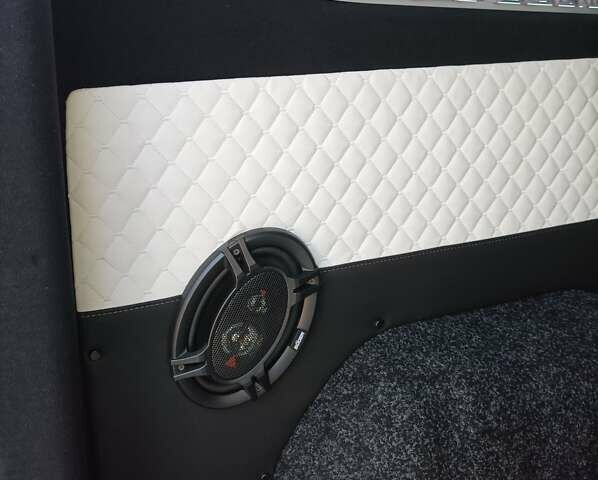 Серый Опель Виваро, объемом двигателя 1.6 л и пробегом 290 тыс. км за 22400 $, фото 15 на Automoto.ua