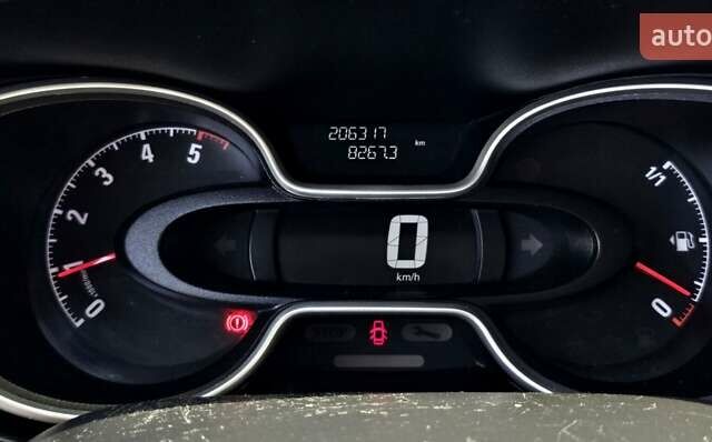 Серый Опель Виваро, объемом двигателя 1.6 л и пробегом 206 тыс. км за 16200 $, фото 31 на Automoto.ua