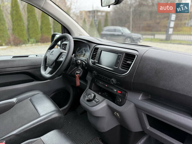 Серый Опель Виваро, объемом двигателя 2 л и пробегом 106 тыс. км за 22000 $, фото 18 на Automoto.ua