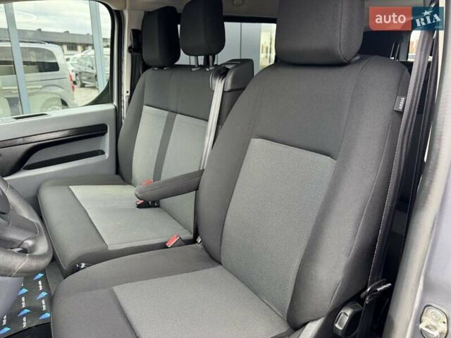 Серый Опель Виваро, объемом двигателя 2 л и пробегом 230 тыс. км за 27500 $, фото 19 на Automoto.ua