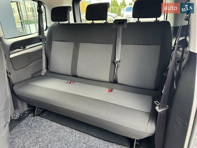 Серый Опель Виваро, объемом двигателя 2 л и пробегом 230 тыс. км за 27500 $, фото 4 на Automoto.ua