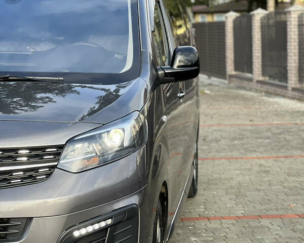 Серый Опель Виваро, объемом двигателя 2 л и пробегом 246 тыс. км за 24750 $, фото 8 на Automoto.ua