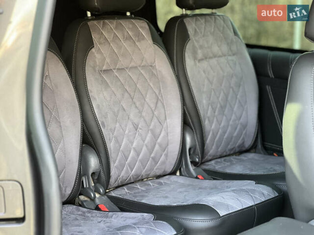 Серый Опель Виваро, объемом двигателя 2 л и пробегом 246 тыс. км за 24750 $, фото 24 на Automoto.ua