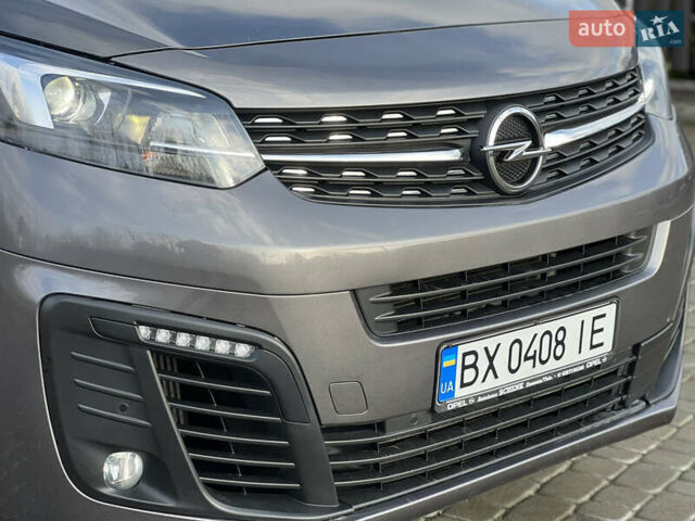 Серый Опель Виваро, объемом двигателя 2 л и пробегом 246 тыс. км за 24750 $, фото 10 на Automoto.ua